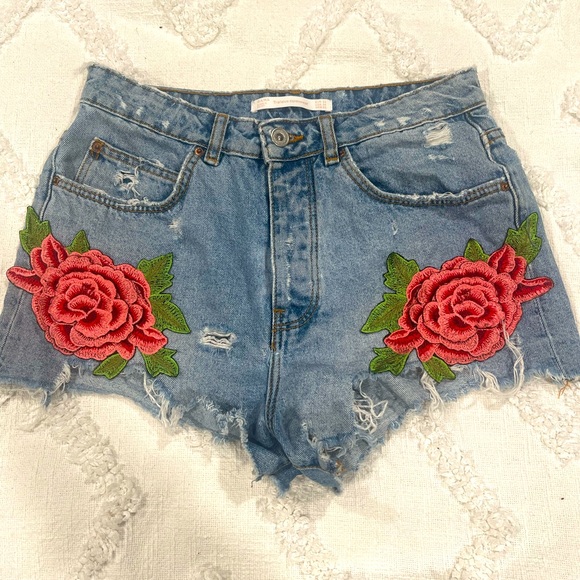 Zara Pants - Zara denim cutoff shorts